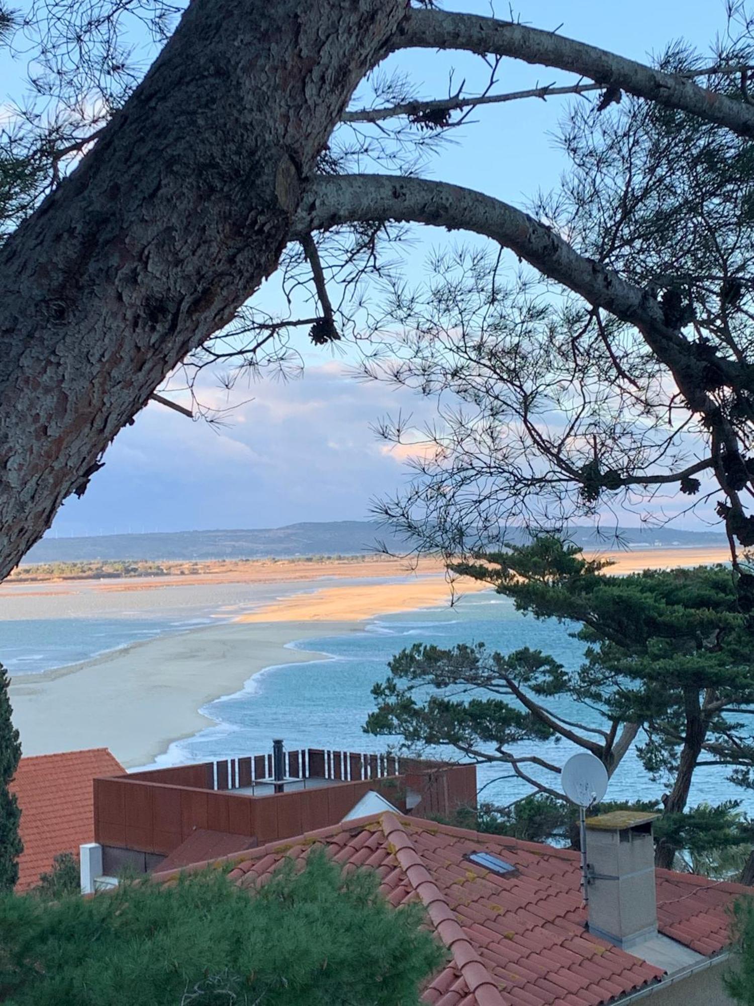 A La Mer Hotel ลูกัท ภายนอก รูปภาพ